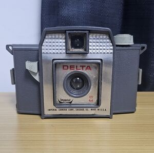 Delta‎ 127 Film Camera 1960's Imperial Camera Co.